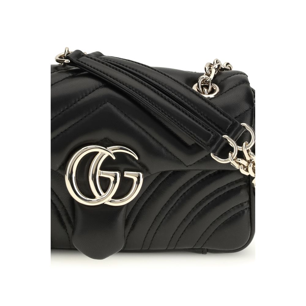 GG Marmont Small Shoulder Bag