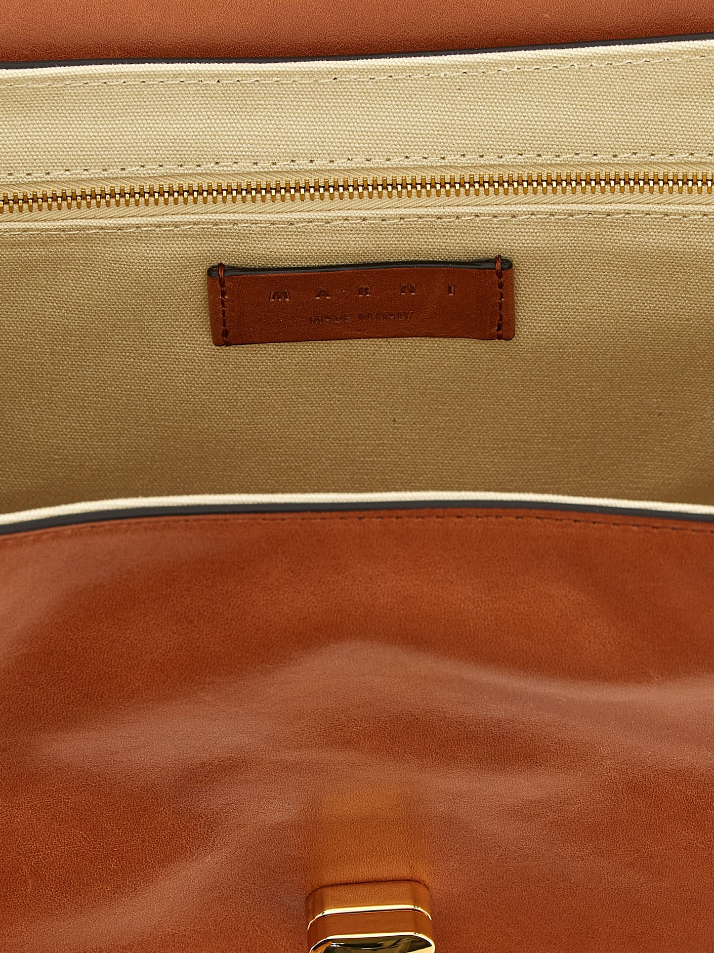 Bolso al hombro East/West en piel de becerro