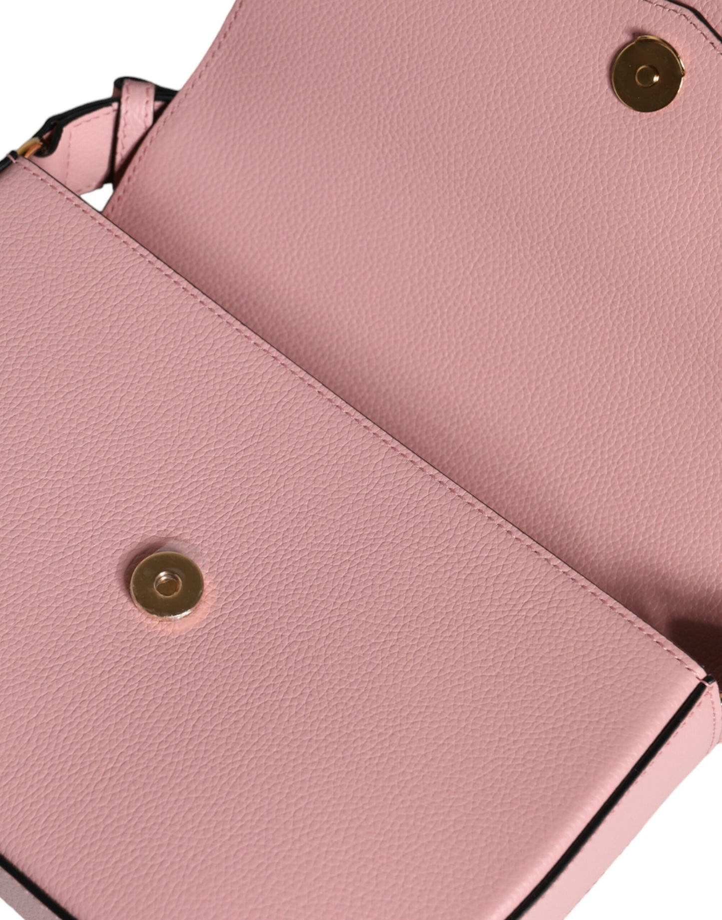 Sac à bandoulière en cuir de veau grainé rose avec logo