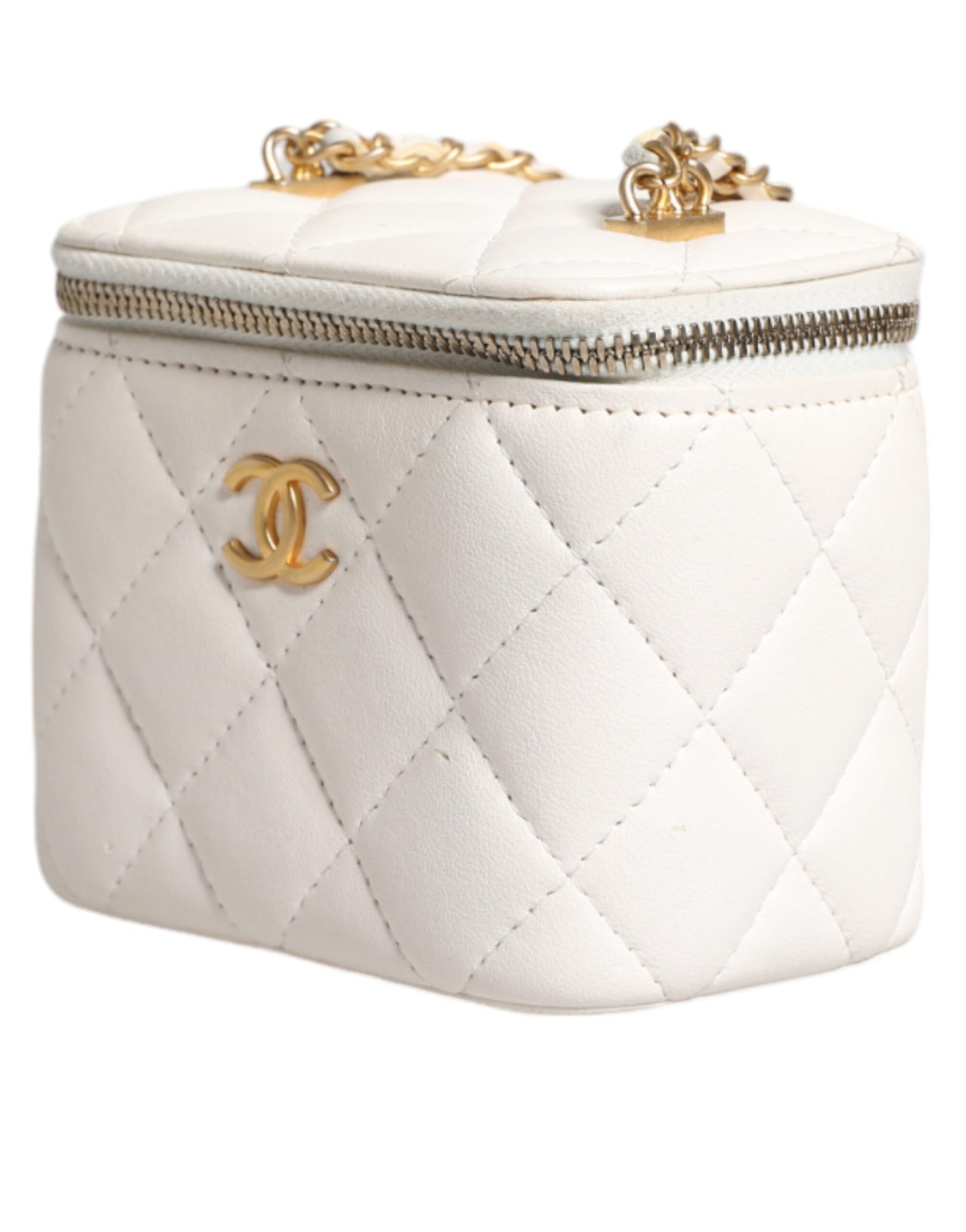 White Matelassé Lambskin Gold Chain Shoulder Bag