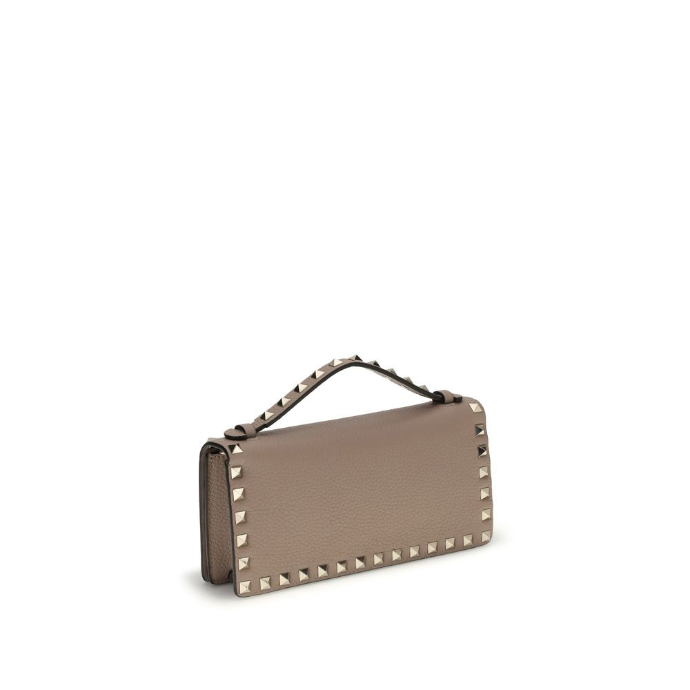 Rockstud Wallet with Chain in Grainy Calfskin