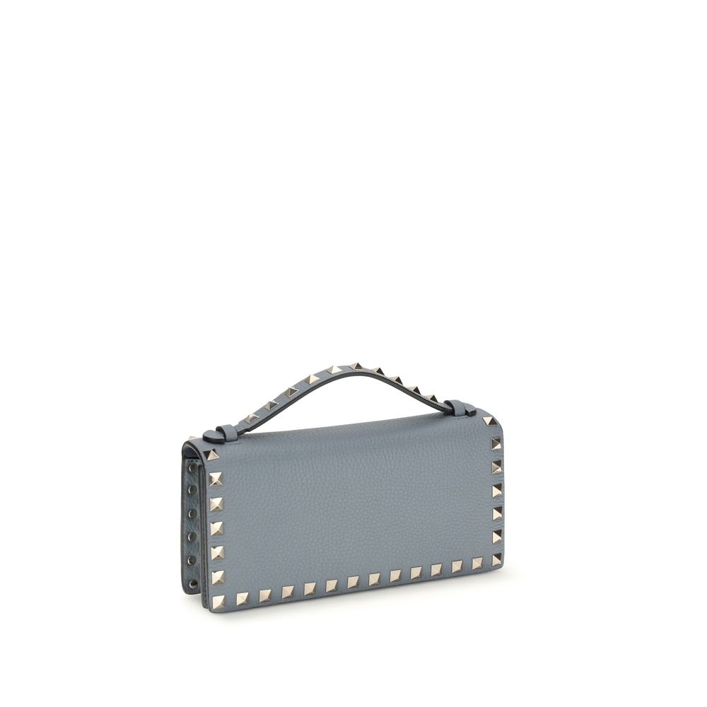 Rockstud Wallet with Chain in Grainy Calfskin