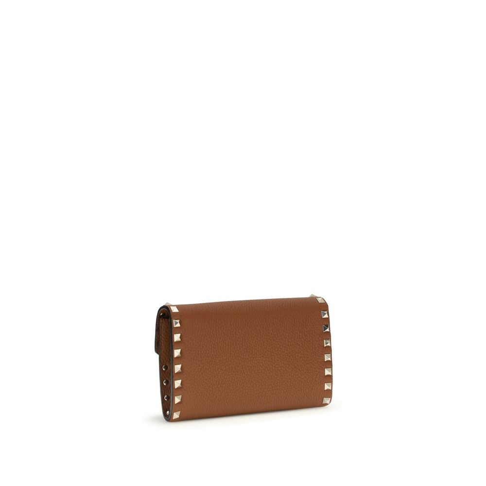 Rockstud Wallet with Chain in Grainy Calfskin