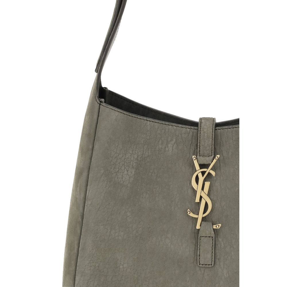 Le 5 À 7 Small Supple Bag in Nubuck
