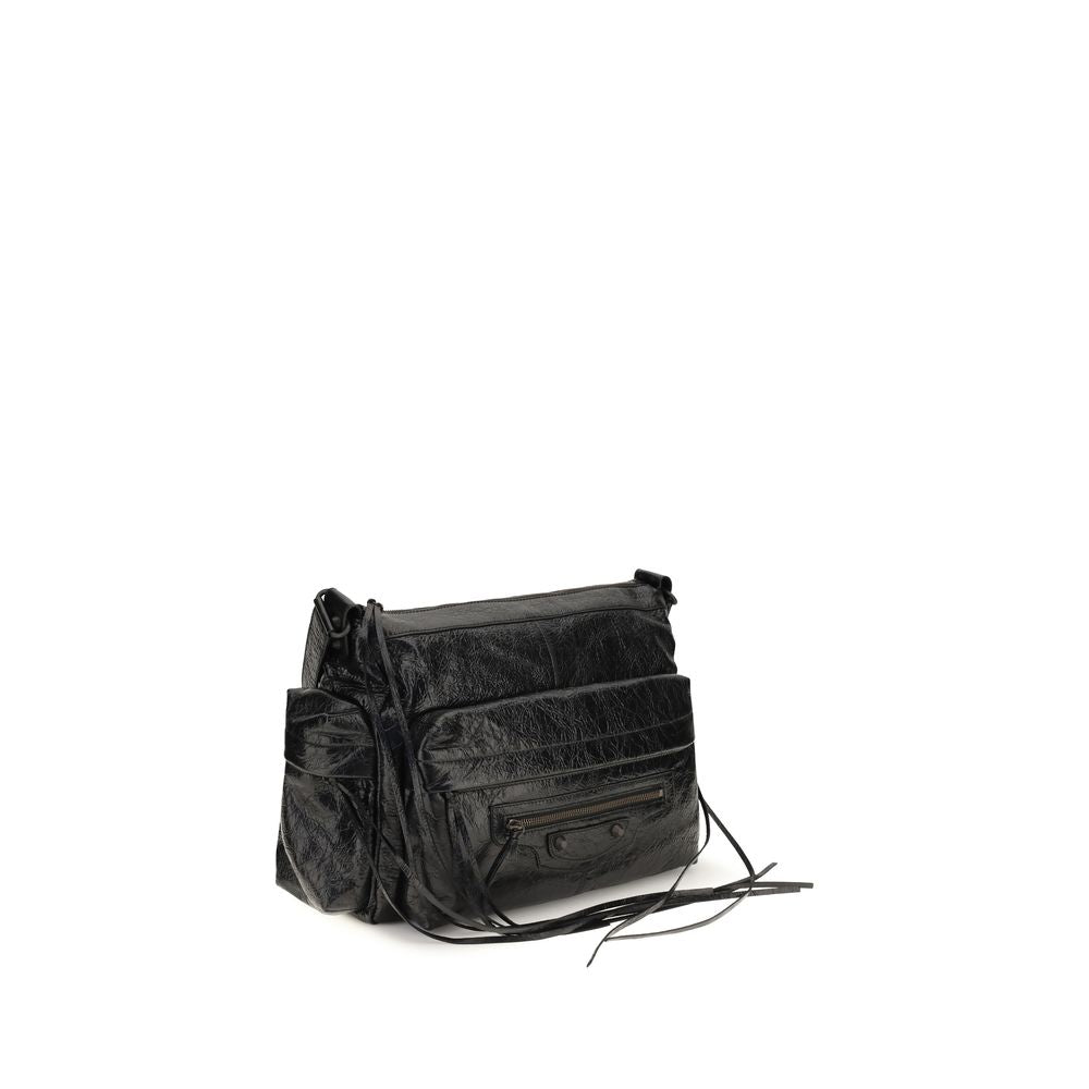 Le City Medium Multipocket Crossbody Bag in Lambskin