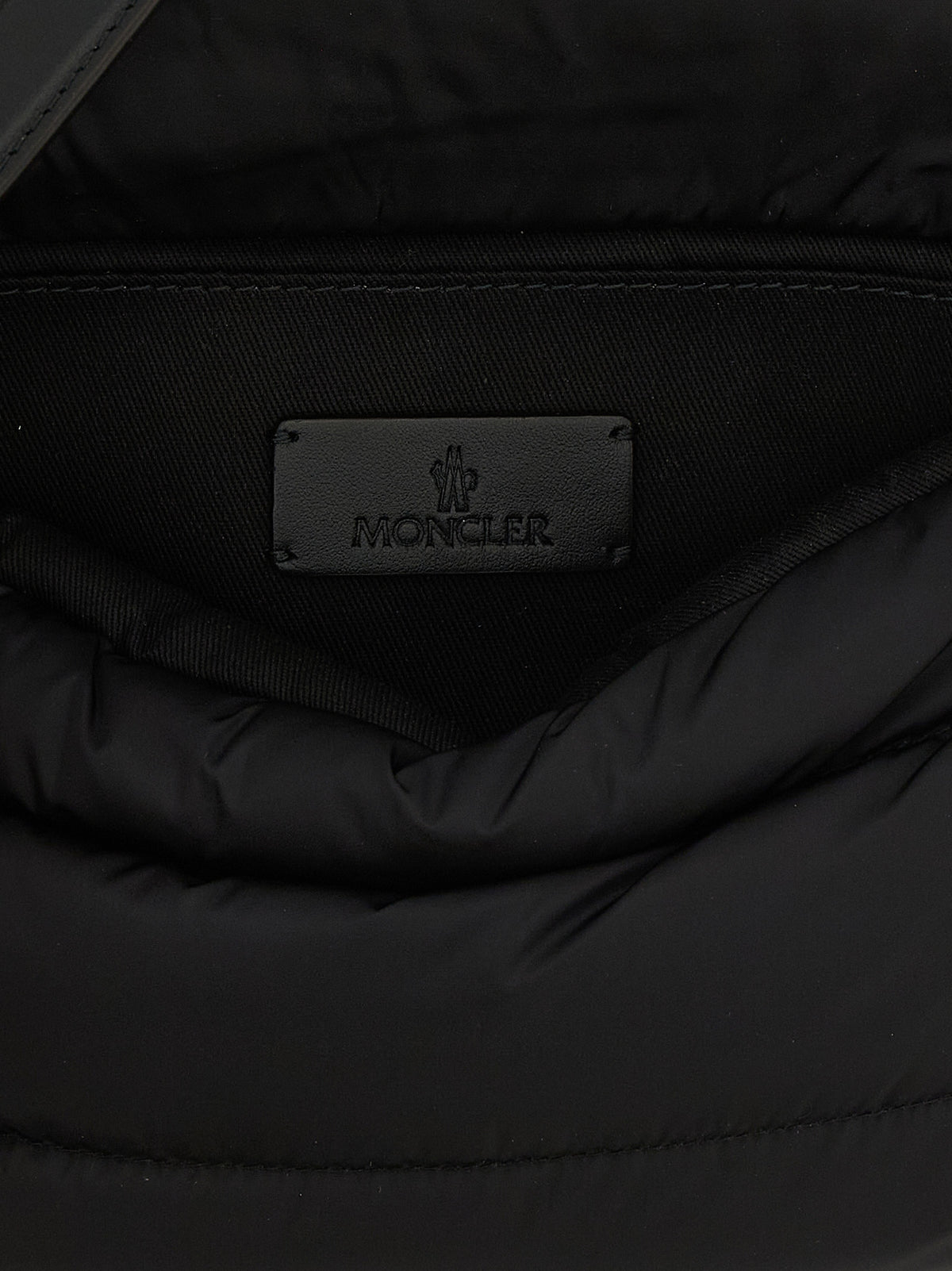 Bolso al hombro Caradoc en nailon