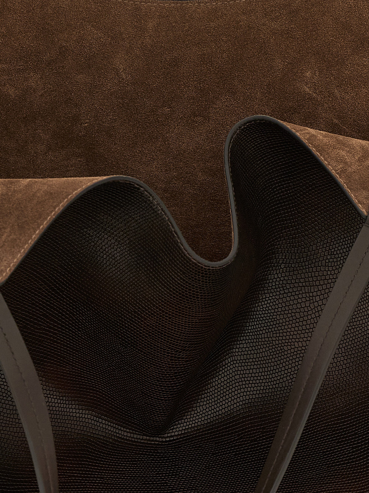 Duo Shopper Bag in Lizard-Effect Calfskin