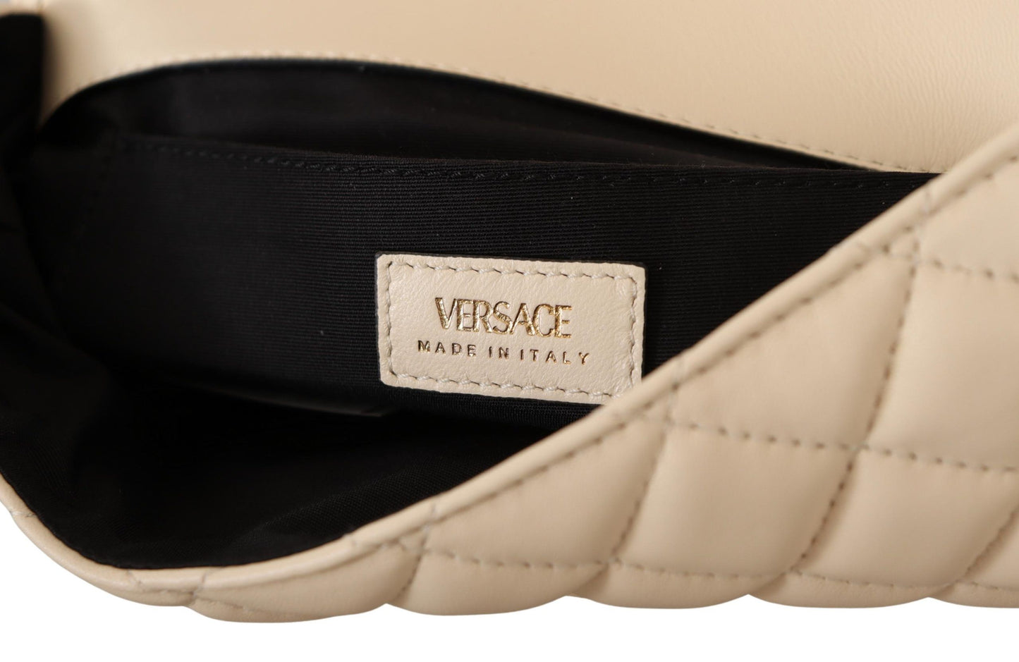 Elegante bolso de hombro de piel napa blanca