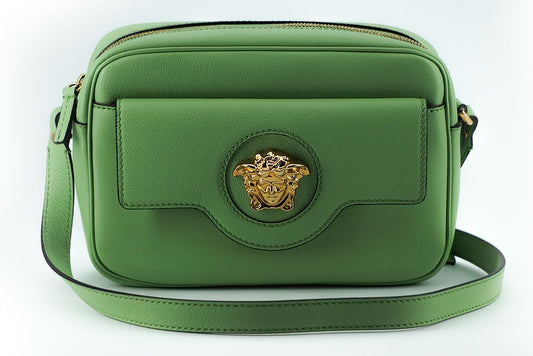 Elegante bolso de cuero verde menta para cámara