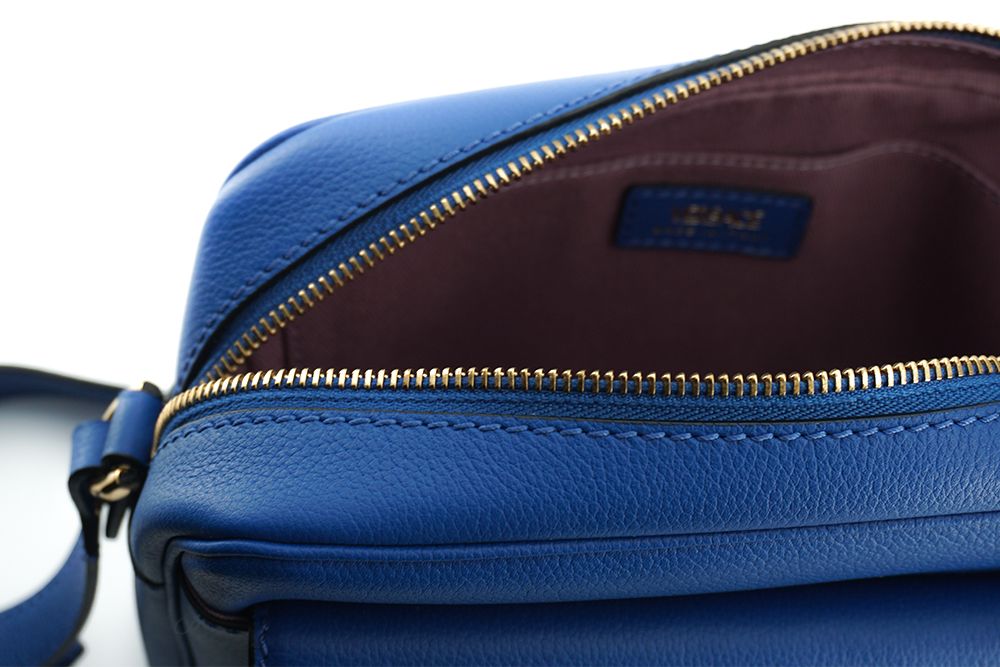 Elegante bolso para cámara de piel de becerro azul