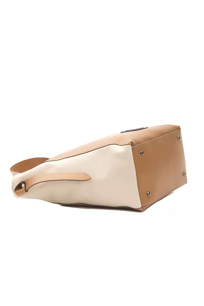 Shoulder Bag in Leather