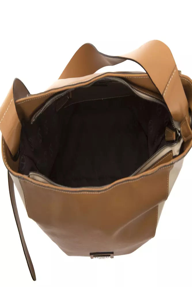 Shoulder Bag in Leather