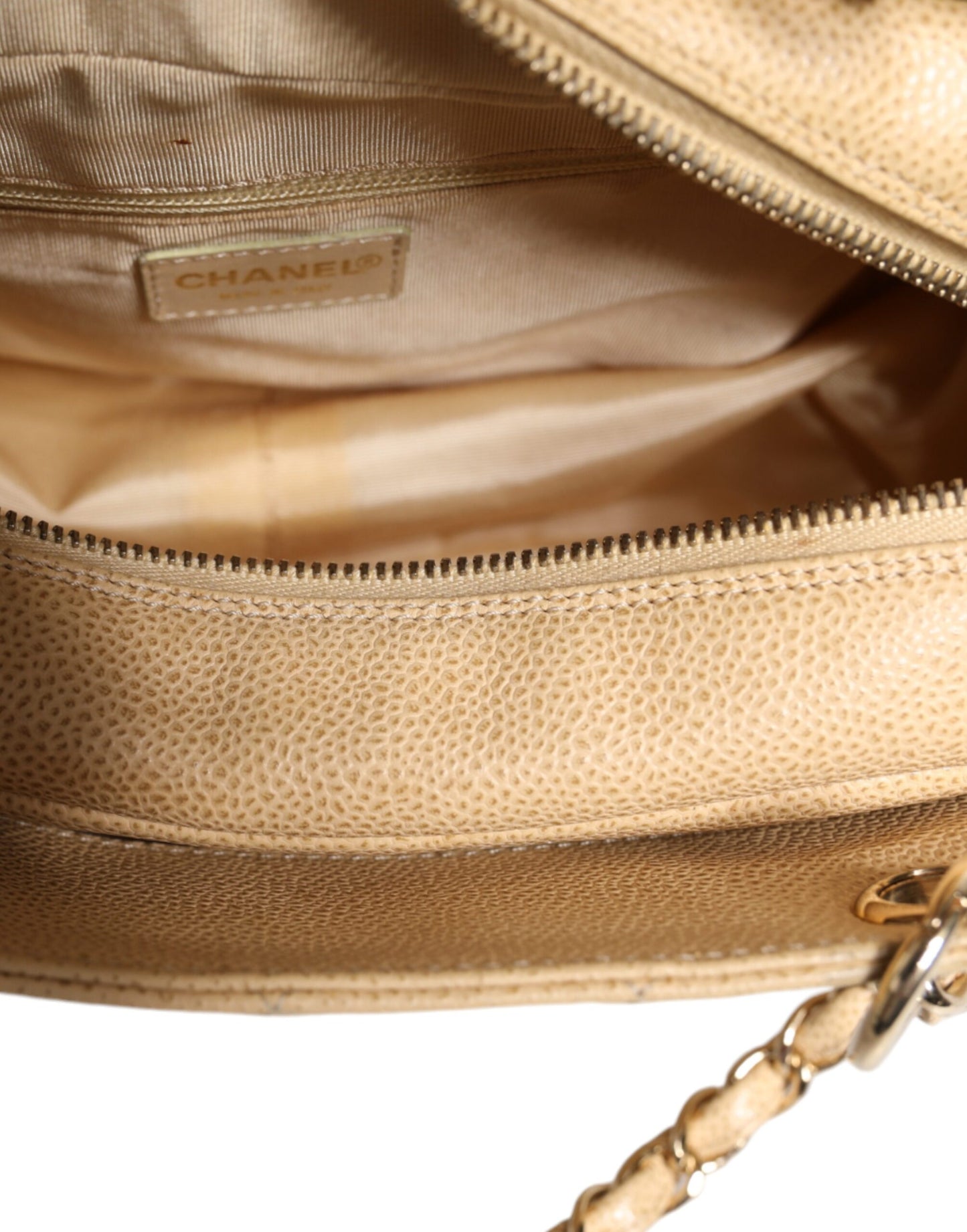 Sac à main en cuir beige avec chaîne Caviar De Coco