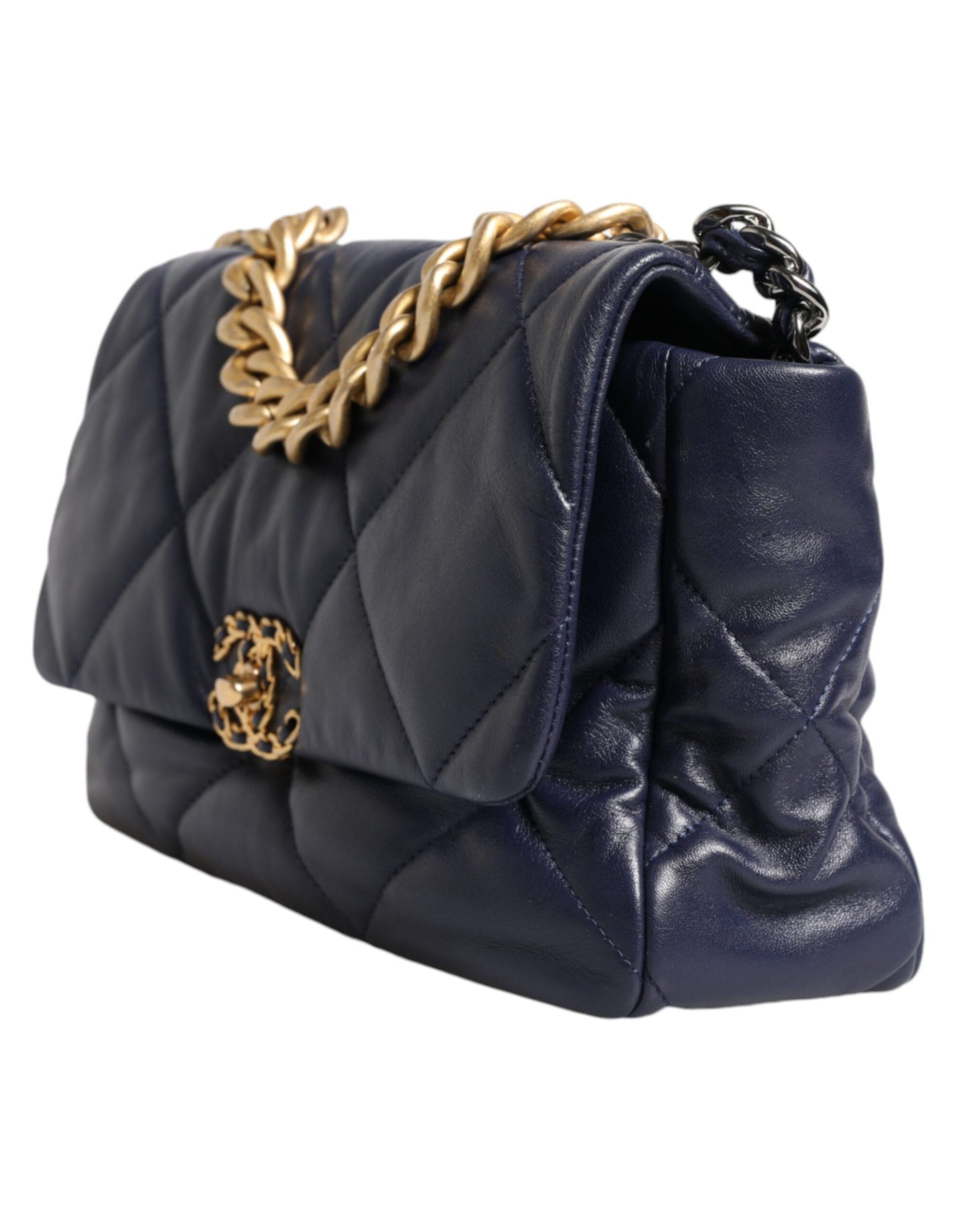 Grand sac à bandoulière en cuir bleu matelassé avec chaîne