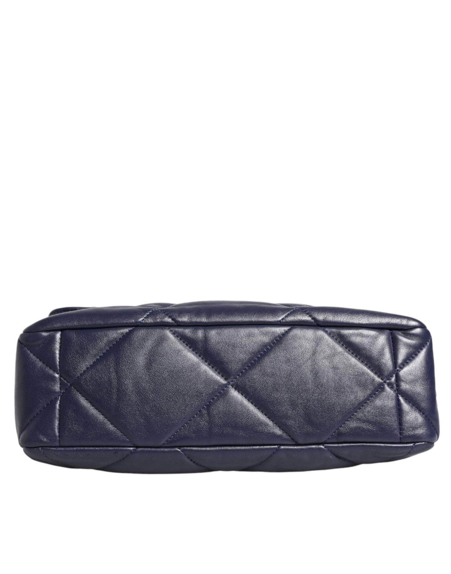 Grand sac à bandoulière en cuir bleu matelassé avec chaîne